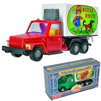 Автомобиль Урал фургон малый С-15-Ф /22/