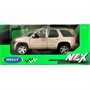 Модель 1:24 Chevrolet Tahoe, золотой 22509W - фото 69892096